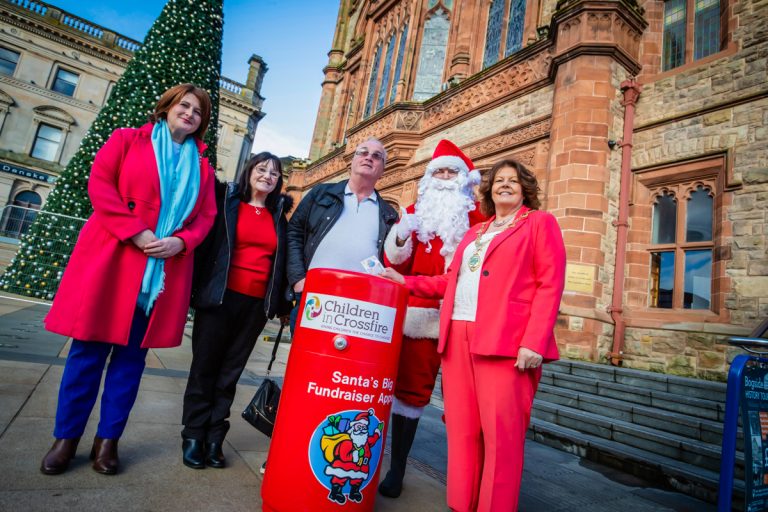 Product Image: SANTA RETURNS TO GUILDHALL